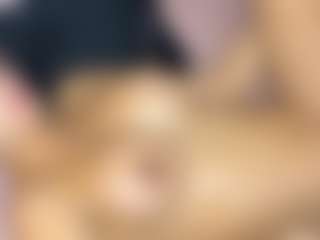 Live cam show with Antonella-foxxy - New Anal on StripNow