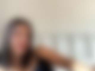 AveryHubric's Live Sex Cam Show
