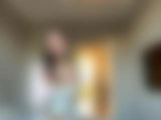 AveryHubric's Live Sex Cam Show