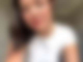 AveryHubric's Live Sex Cam Show