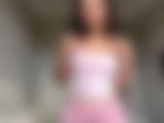 AveryHubric's Live Sex Cam Show
