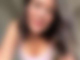 AveryHubric's Live Sex Cam Show