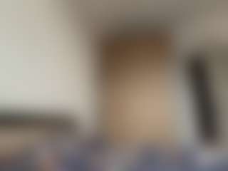 AveryHubric's Live Sex Cam Show