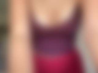 Live cam show with AveryHubric - Full Nudity on Camsoda Late Night