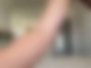 AveryHubric's Live Sex Cam Show
