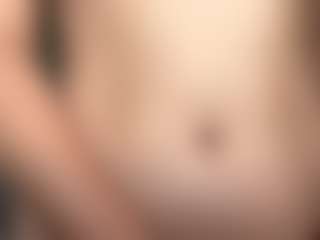 AveryHubric's Live Sex Cam Show