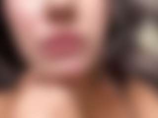 Live cam show with AveryHubric - Normal on https://playwithruby.com
