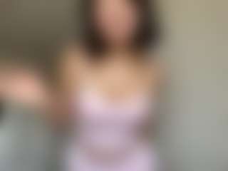AveryHubric's Live Sex Cam Show