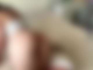 Live cam show with AveryHubric - Athletic Cum on liverealitysex.com