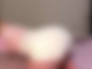 Live cam show with AveryHubric - Ass Clapping on Strip Flash - Live Sex Shows