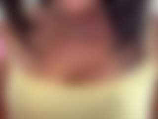AveryHubric's Live Sex Cam Show