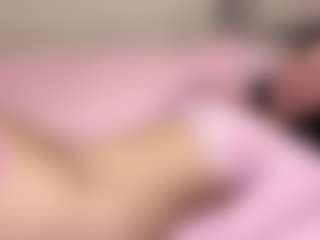 AveryHubric's Live Sex Cam Show