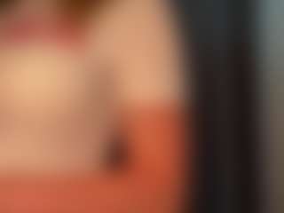 Live cam show with CierraLampel - College Teen (18+) on livesuperchat.net