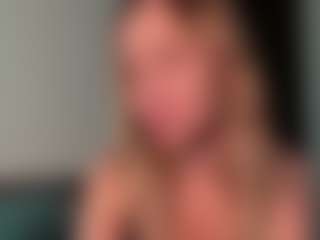 CierraLampel's Live Sex Cam Show