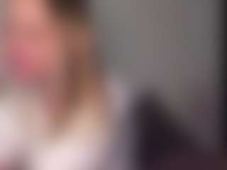 CierraLampel's Live Sex Cam Show