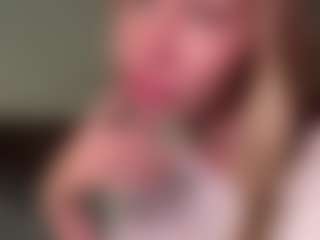 CierraLampel's Live Sex Cam Show