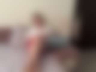 Live cam show with CierraLampel - Bikini on xplaylive.com