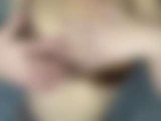 Live cam show with CierraLampel - New Gamer on xxxlivecams.org