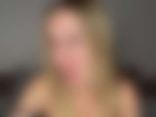 CierraLampel's Live Sex Cam Show