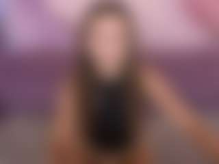 Live cam show with CyrenaLuxe - New Small Tits on Camsoda