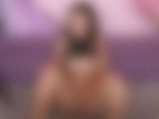 Live cam show with CyrenaLuxe - Thin on Camsoda