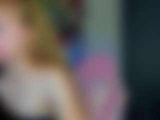 Live cam show with Eda-Viks - Spanks on Gym Cam Girls