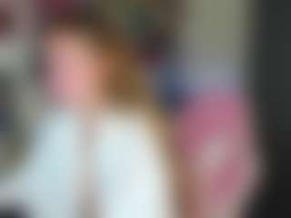Live cam show with Eda-Viks - College on CamClone