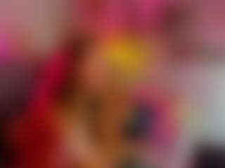 Live cam show with Eda-Viks - Upskirt on TastyBlacksLive