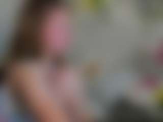Live cam show with Eda-Viks - Body Massage on madthumbs
