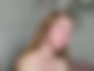 Live cam show with Eda-Viks - Small Ass on SmokeAndPoke