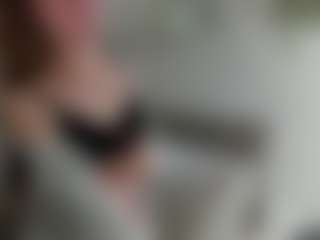 Live cam show with Eda-Viks - Upskirt on Camming Site