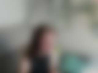 Live cam show with Eda-Viks - Oil on Camming Site