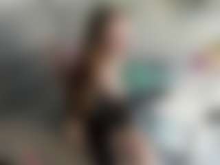 Live cam show with Eda-Viks - Twerk on Milfs Live