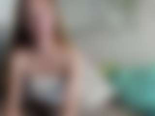 Live cam show with Eda-Viks - Gray Eyes on Camsoda
