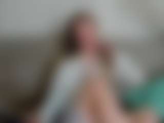 Live cam show with Eda-Viks - Petite on Camsoda