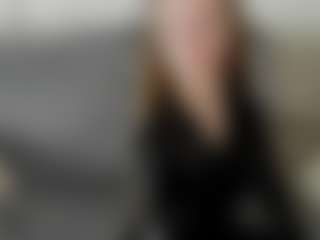 Live cam show with Eda-Viks - Upskirt on sexylivex.com