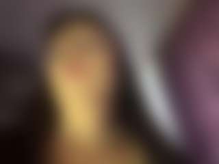 GiuseppinaHuba's Live Sex Cam Show