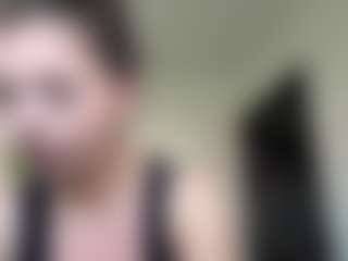 GiuseppinaHuba's Live Sex Cam Show