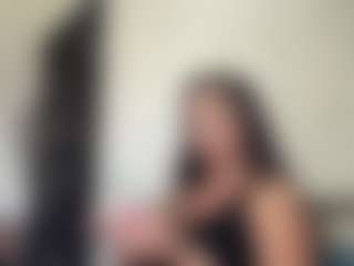 GiuseppinaHuba's Live Sex Cam Show
