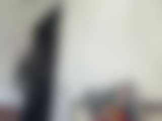 GiuseppinaHuba's Live Sex Cam Show