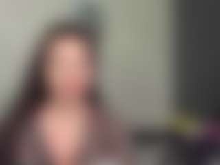 GiuseppinaHuba's Live Sex Cam Show