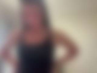 Live cam show with Kristy - Thick on Camsoda