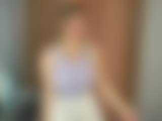 IlaLeftridge's Live Sex Cam Show