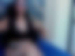 Ivonnee27's Live Sex Cam Show