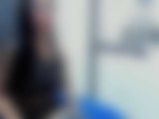 Ivonnee27's Live Sex Cam Show