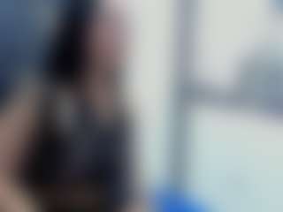 Ivonnee27's Live Sex Cam Show