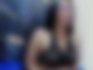 Ivonnee27's Live Sex Cam Show