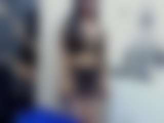 Ivonnee27's Live Sex Cam Show