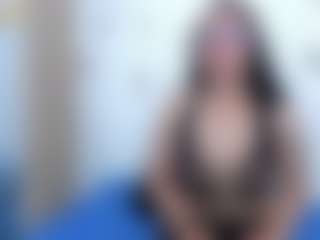 Ivonnee27's Live Sex Cam Show