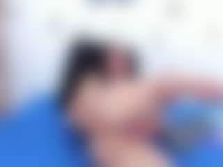 Ivonnee27's Live Sex Cam Show